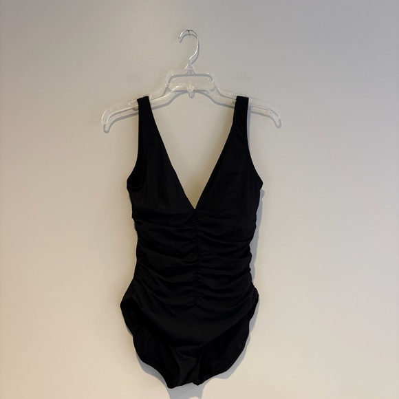 Coco Reef Black Contours Swimsuit - Picture 1 of 5